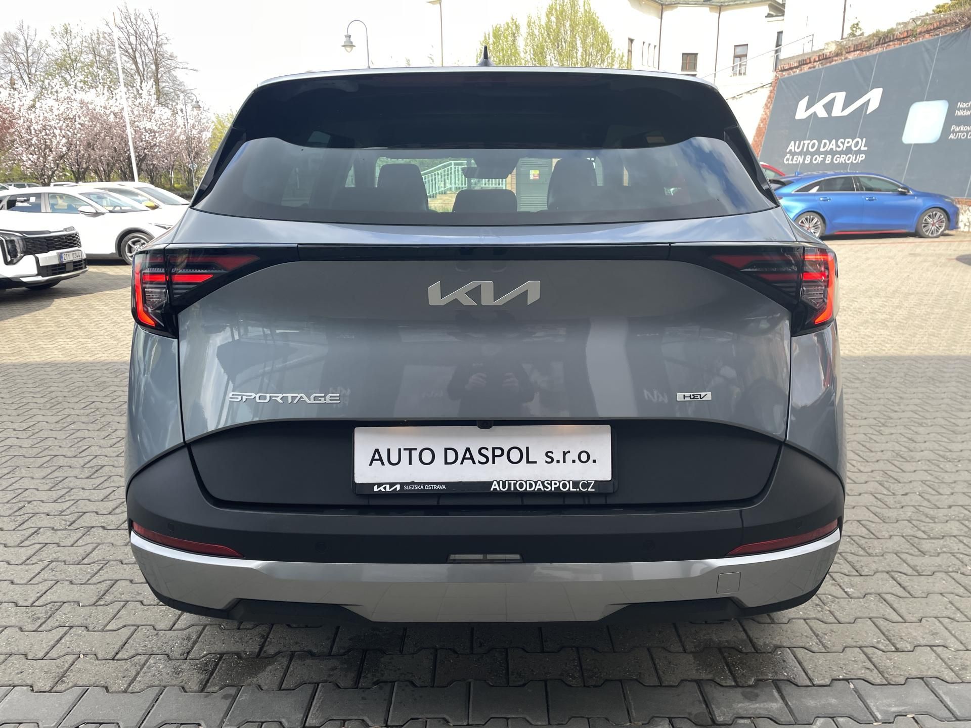Kia Sportage, 1.6T-GDI HEV 6AT EXCLUSIVE - fotka 4
