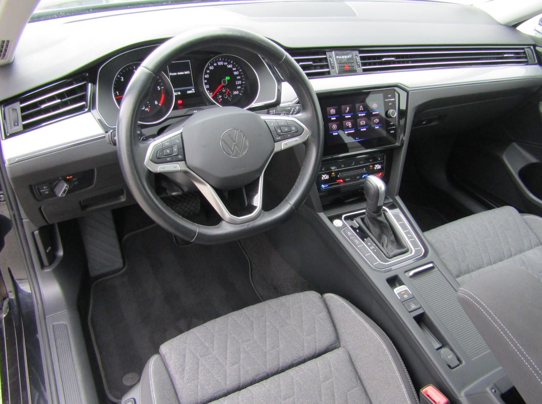 Volkswagen Passat, Variant 2.0 TDI 110KW DSG - fotka 5