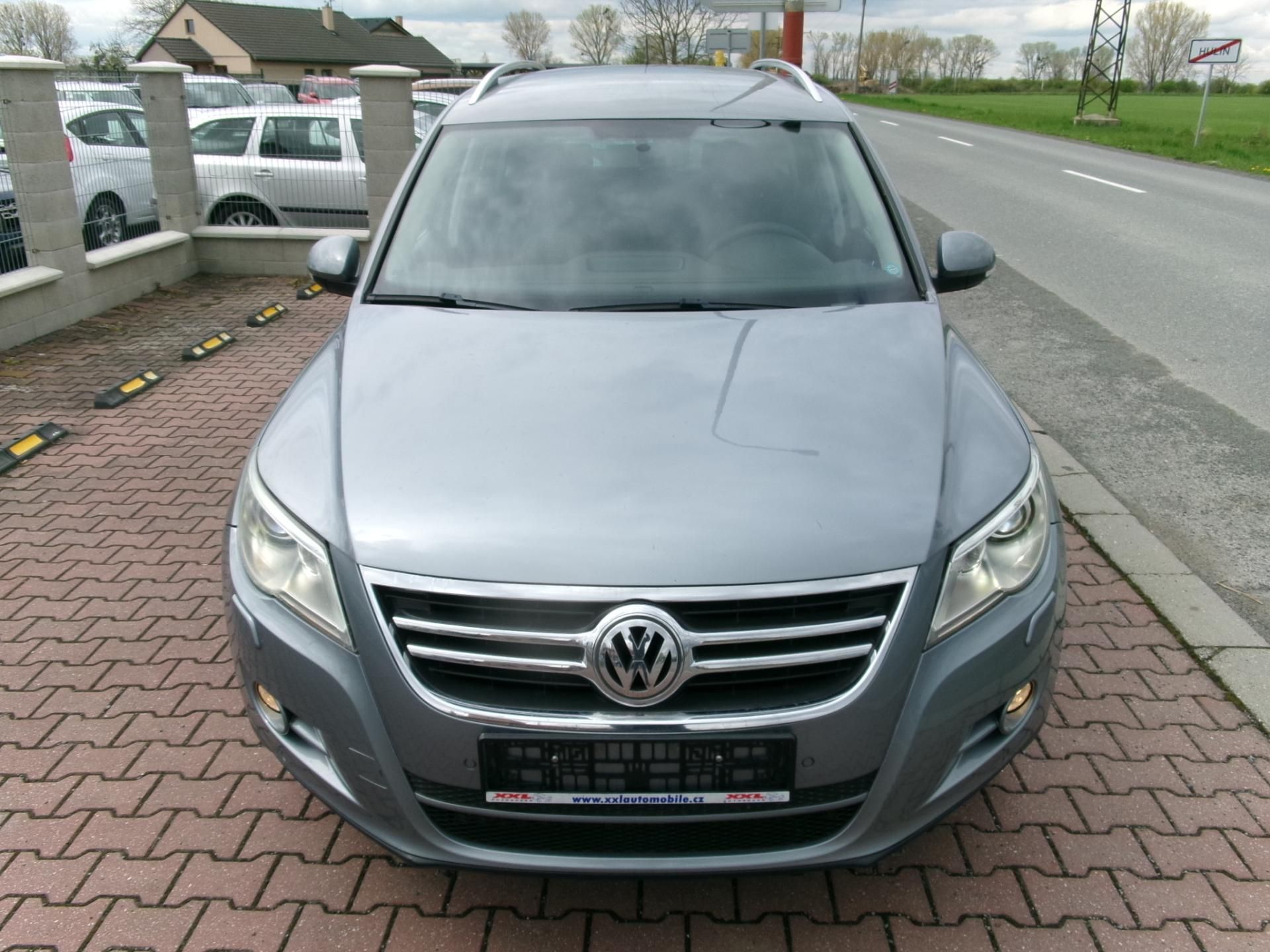 Volkswagen Tiguan, 2,0TDI DSG AC 4x4 TEMP - fotka 4