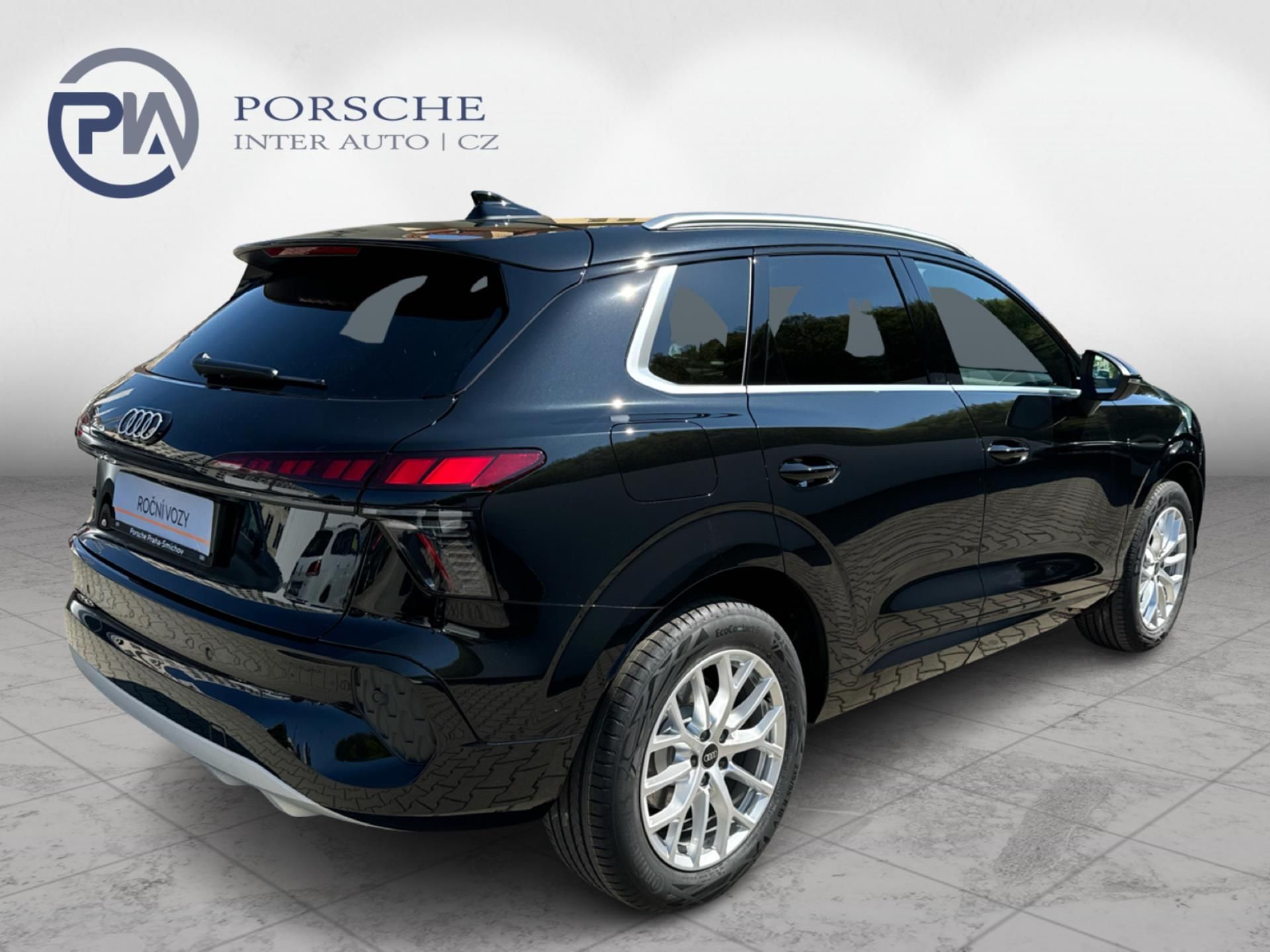 Audi Q3, TDI 110 kW 150 koní - fotka 6