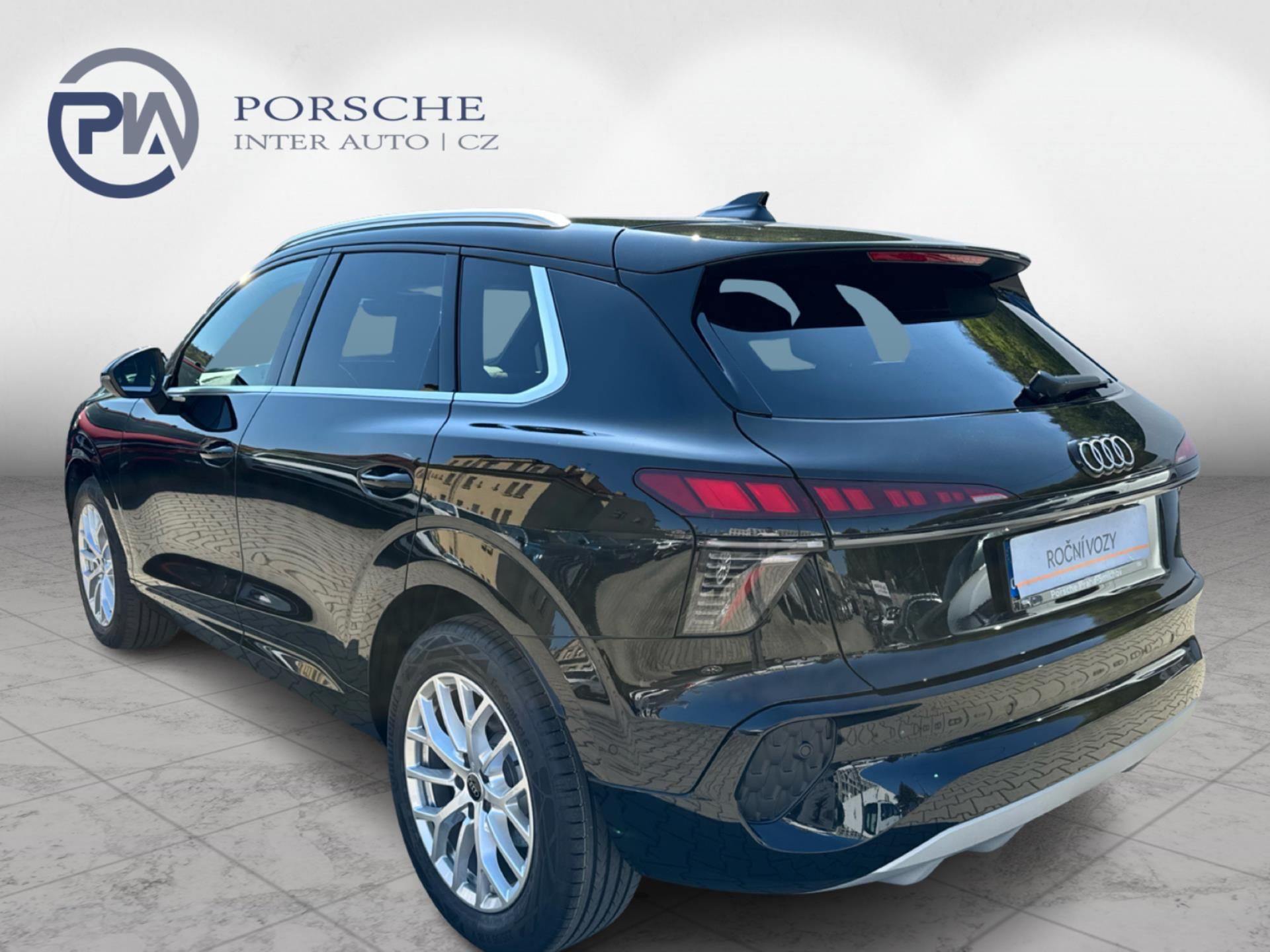 Audi Q3, TDI 110 kW 150 koní - fotka 4