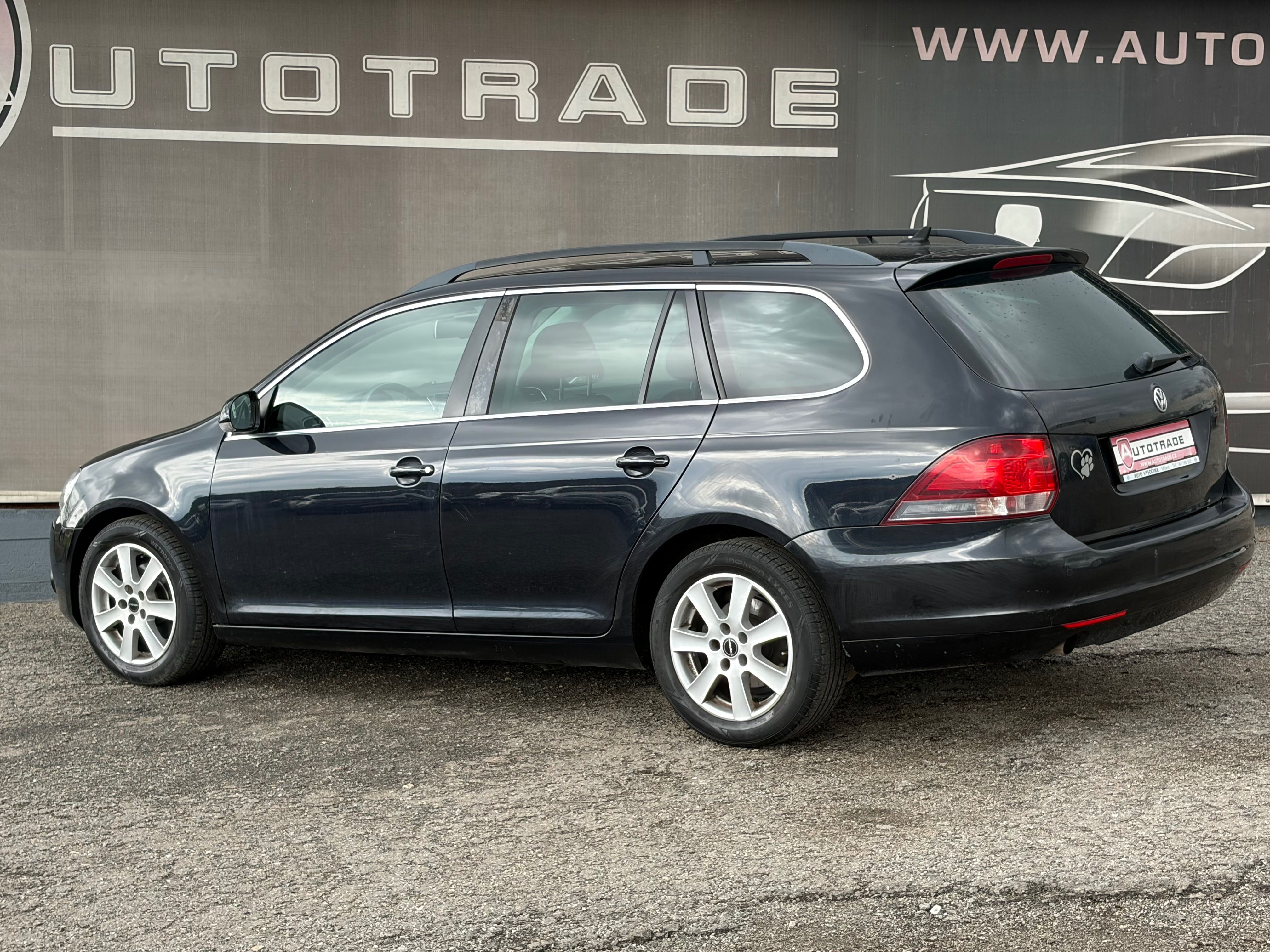 Volkswagen Golf Variant, 1.6TDi 77kW, DigiKLIMA, 2xkola - fotka 3