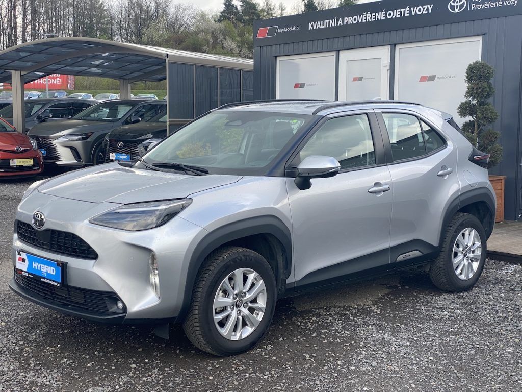 Toyota Yaris Cross, 1.5HEV, ČR-1, Comfort, DPH - fotka 3