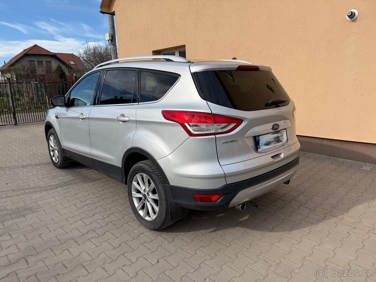 Ford Kuga, 2.0 TDCi,110kW,ČR,4x4,Titanium - fotka 2