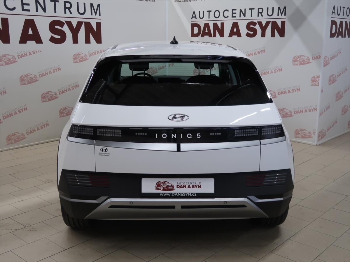 Hyundai Ioniq 5, Dynamiq ZÁNOVNÍ - fotka 5