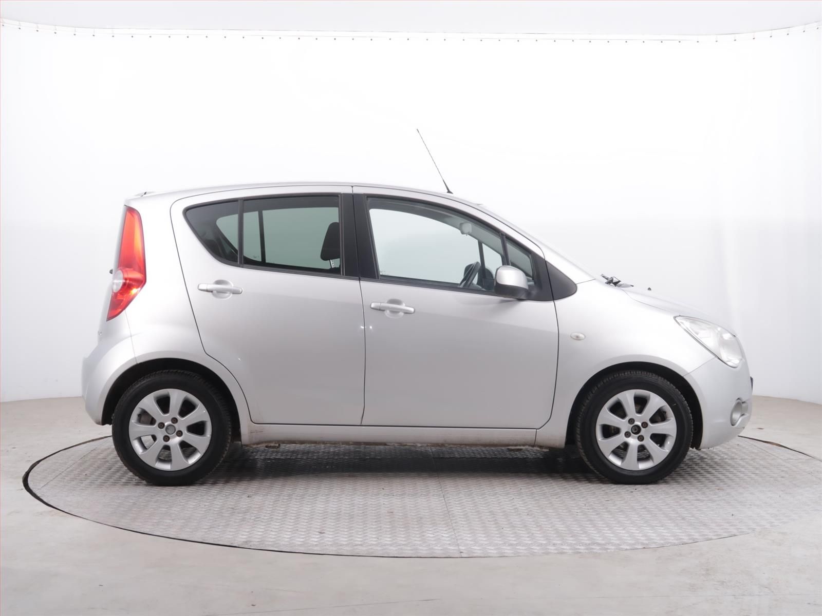 Opel Agila, 1.0, po STK, oblíbený vůz - fotka 6