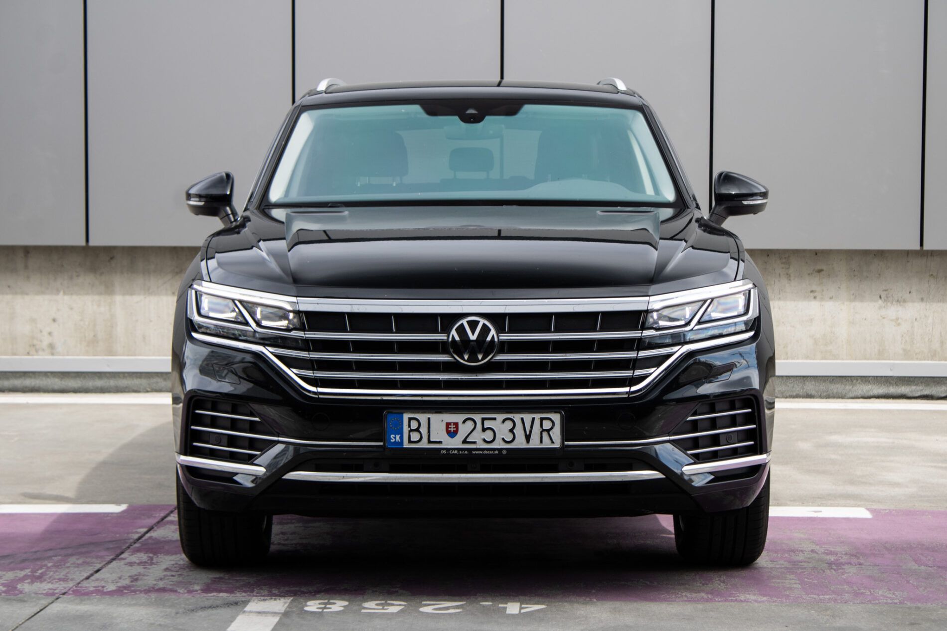 Volkswagen Touareg - fotka 2