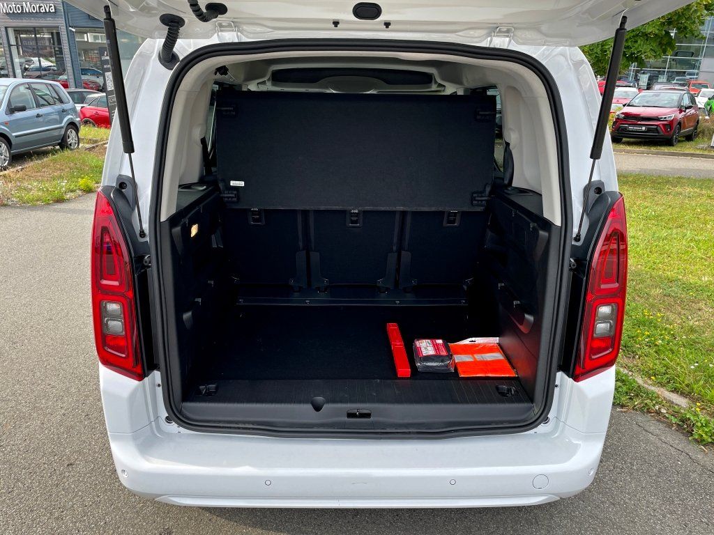 Opel Combo, 1.2 T 81kW Edition+ L1 MT6 - fotka 5