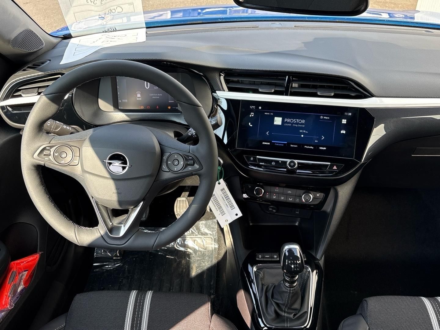 Opel Corsa, 1.21.2 TURBO 74kW GS - fotka 4
