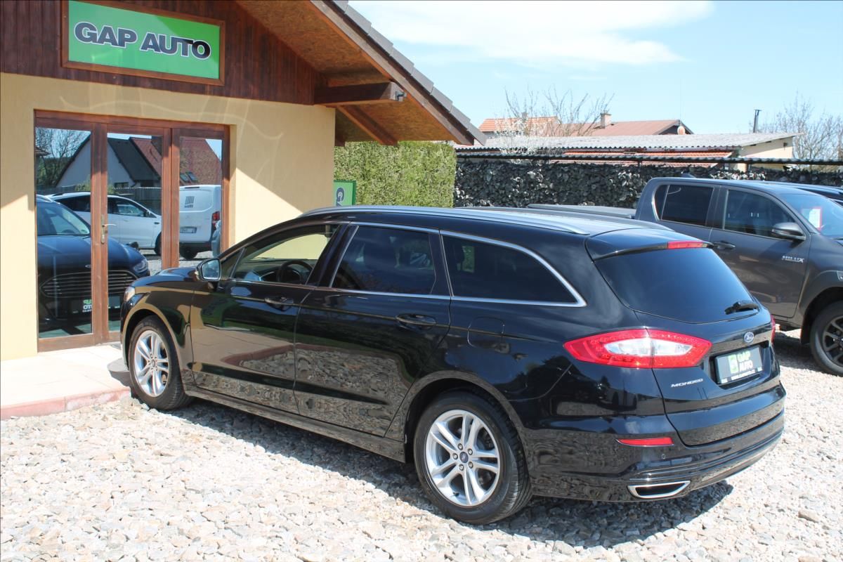 Ford Mondeo, 2.0 TDCI 132kW TITANIUM manuál - fotka 4