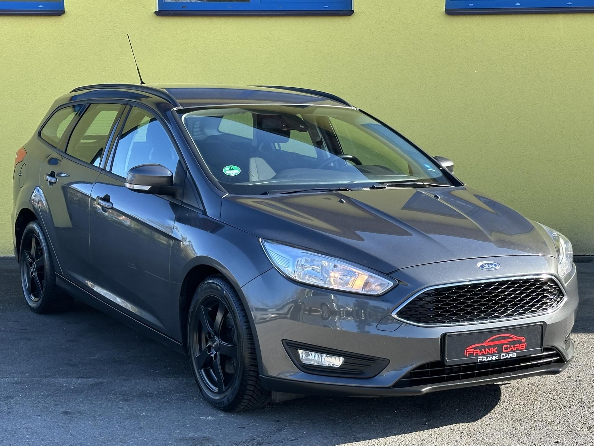 Ford Focus, KOMBI 1.0/92kW * 2.Maj. - fotka 2