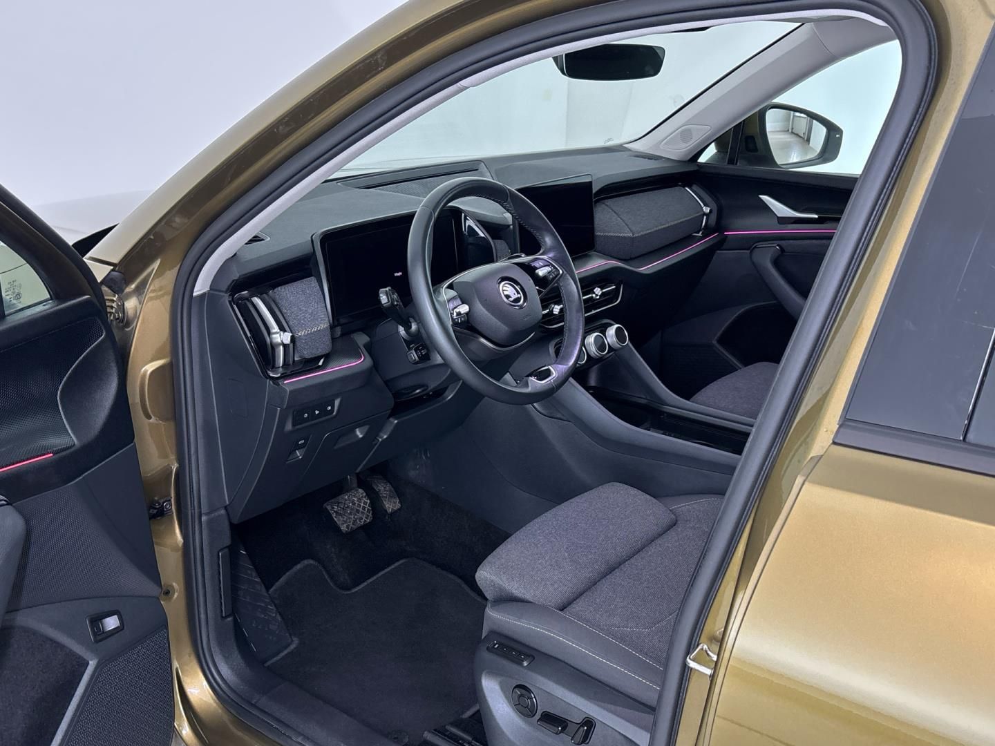 Škoda Kodiaq, 2.0 TDI / 142 kW Selection 4x4 - fotka 6