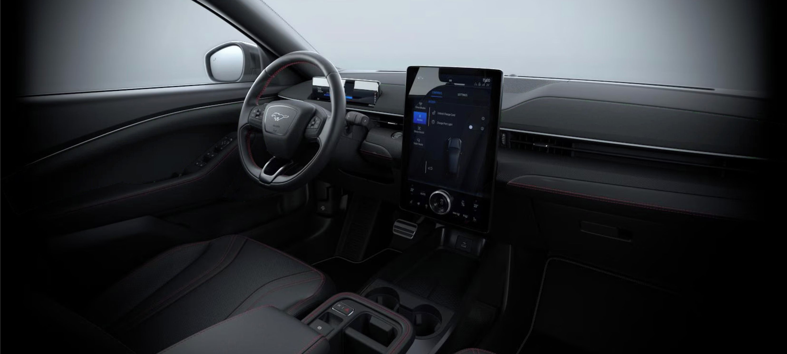 Ford Mustang Mach-E, Premium 88 kWh (203 kW/276 k) - fotka 6
