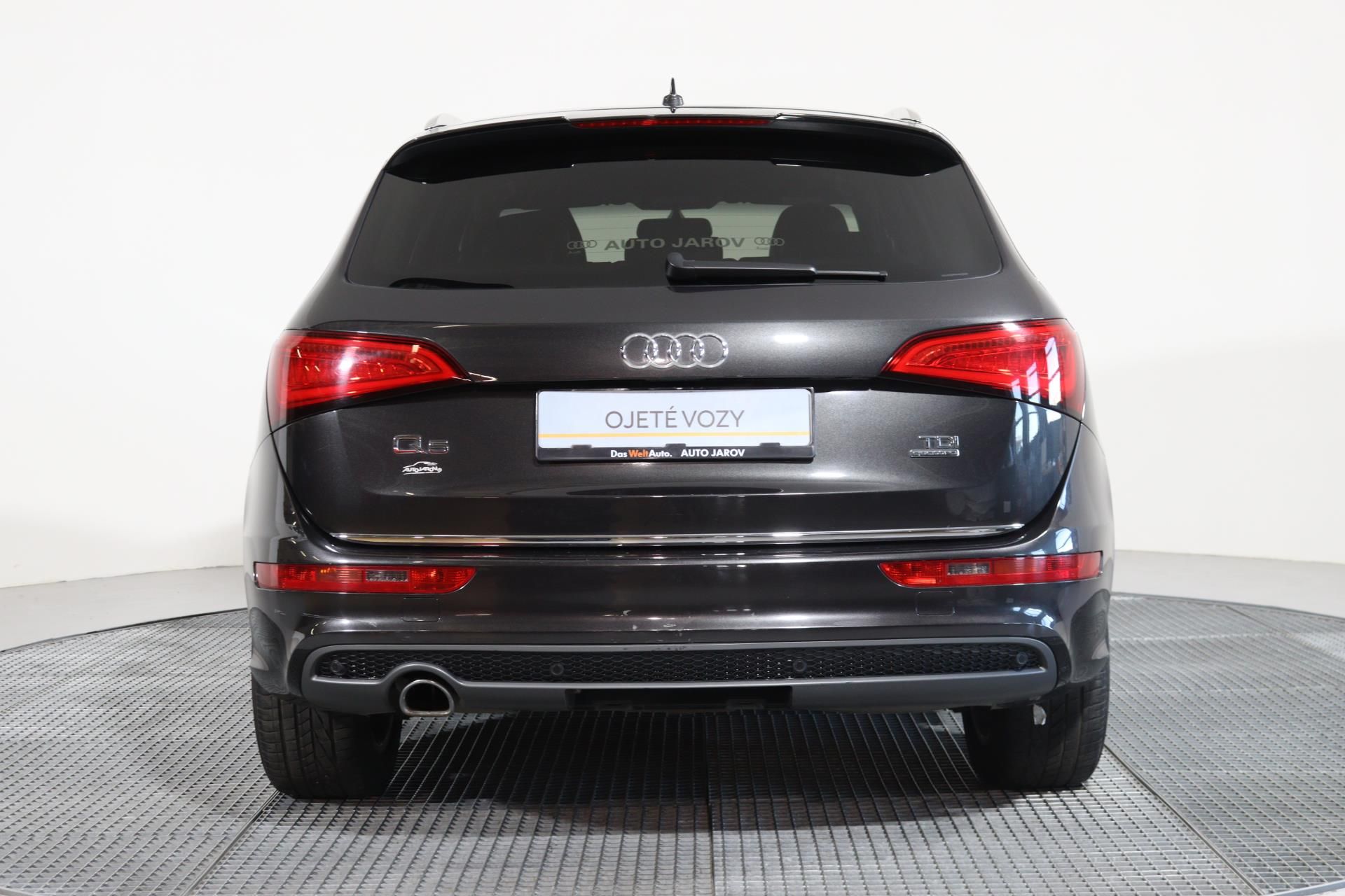 Audi Q5, 2,0 TDI quattro S-Tronic - fotka 6