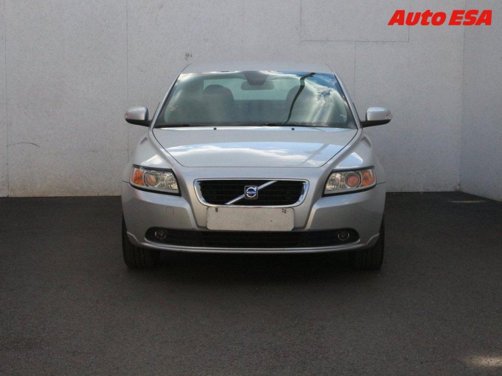 Volvo S40, 1.8 i - fotka 2