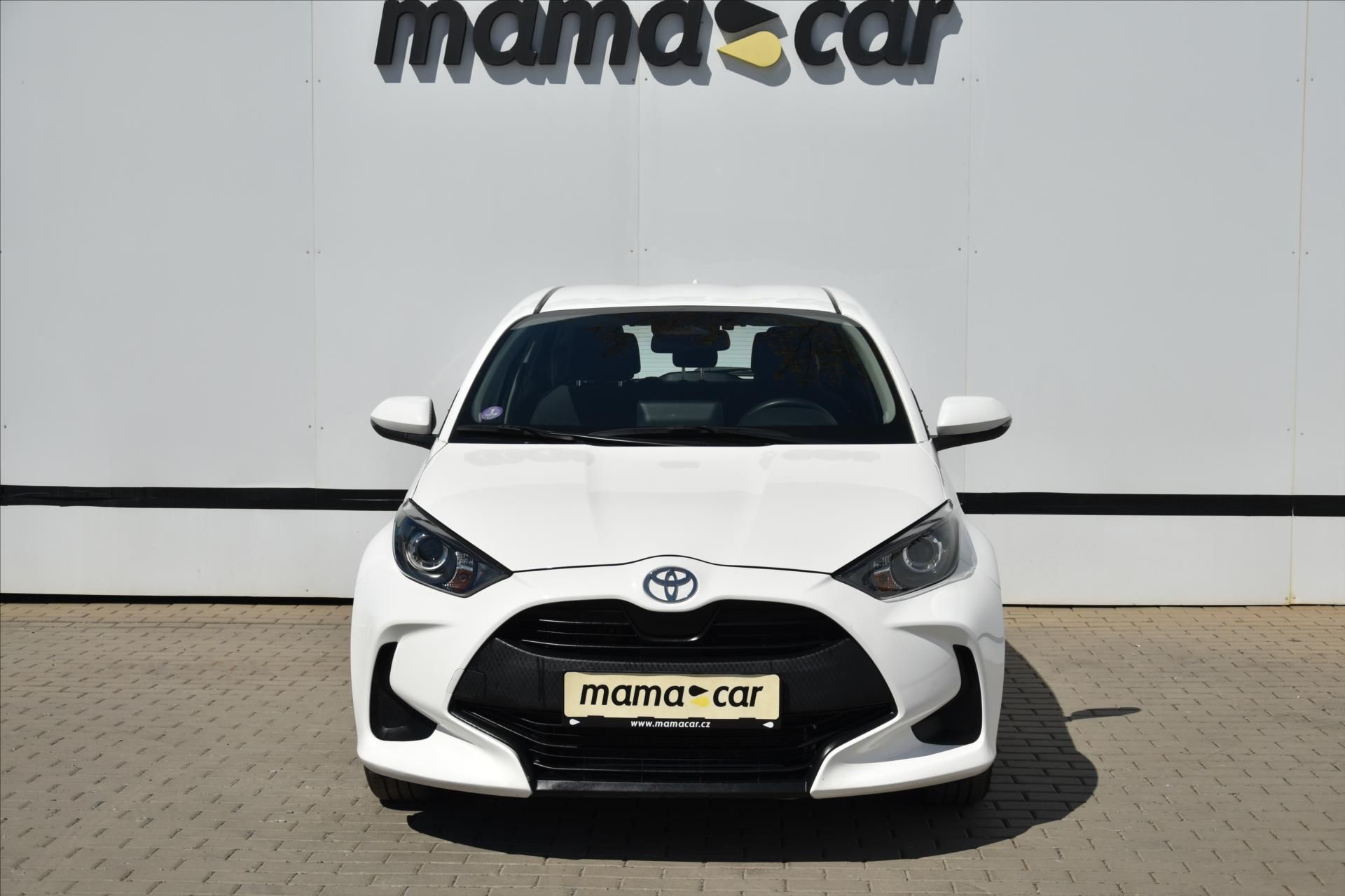 Toyota Yaris, 1.5 HYBRID e-CVT A/T ACC - fotka 2
