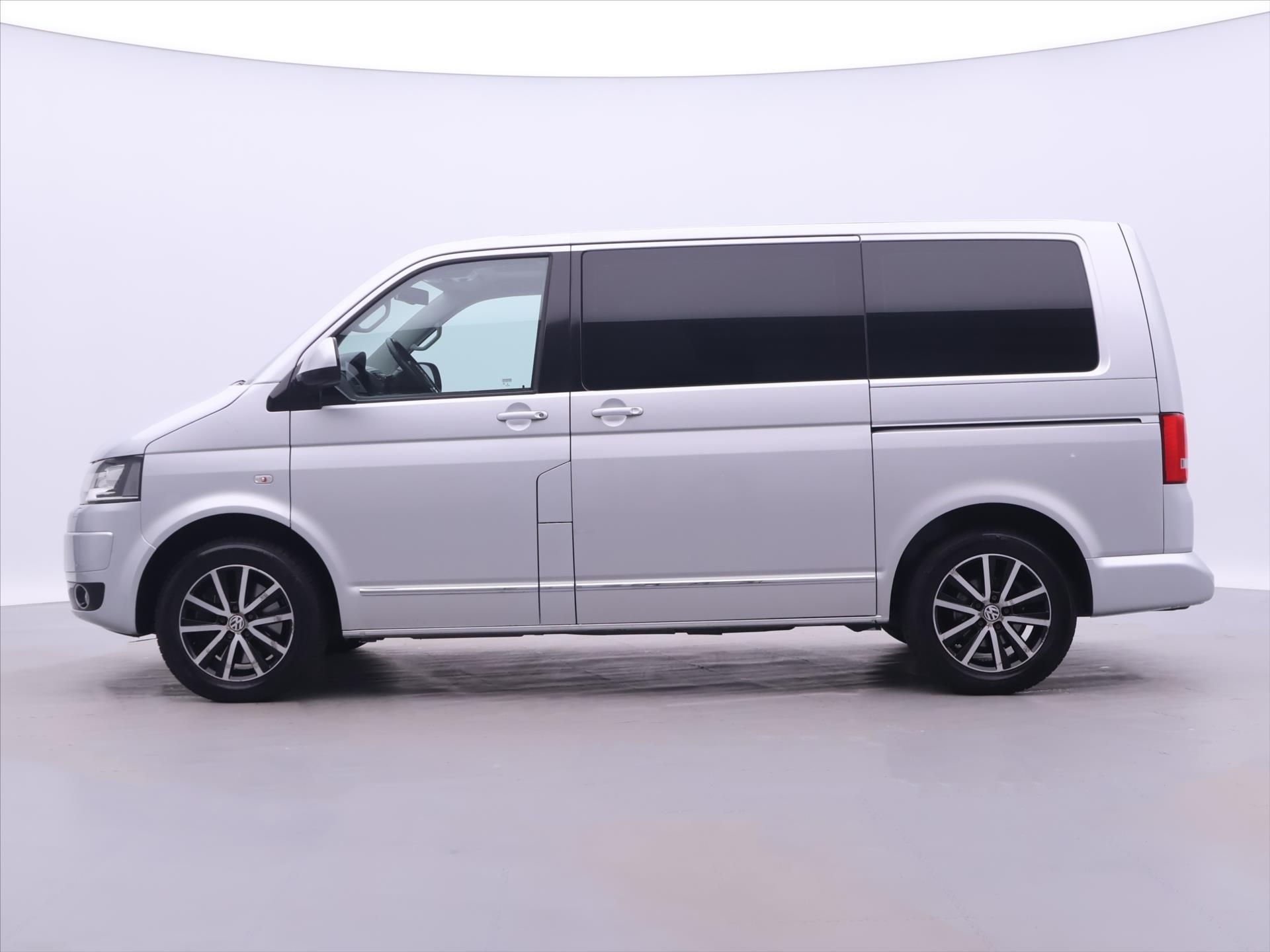 Volkswagen Multivan, 2,0 TDI DSG 4M CZ Highline - fotka 4