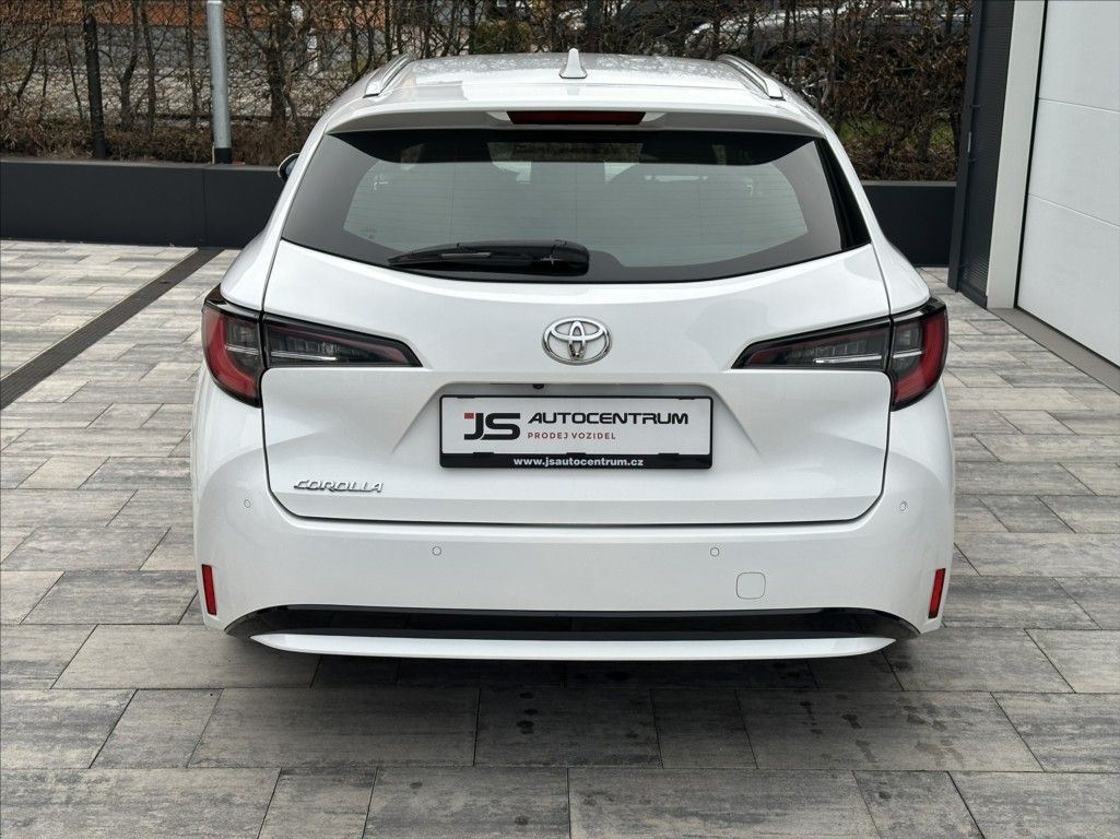 Toyota Corolla, T.S. 1,2 Turbo 115PS Comfort - fotka 6