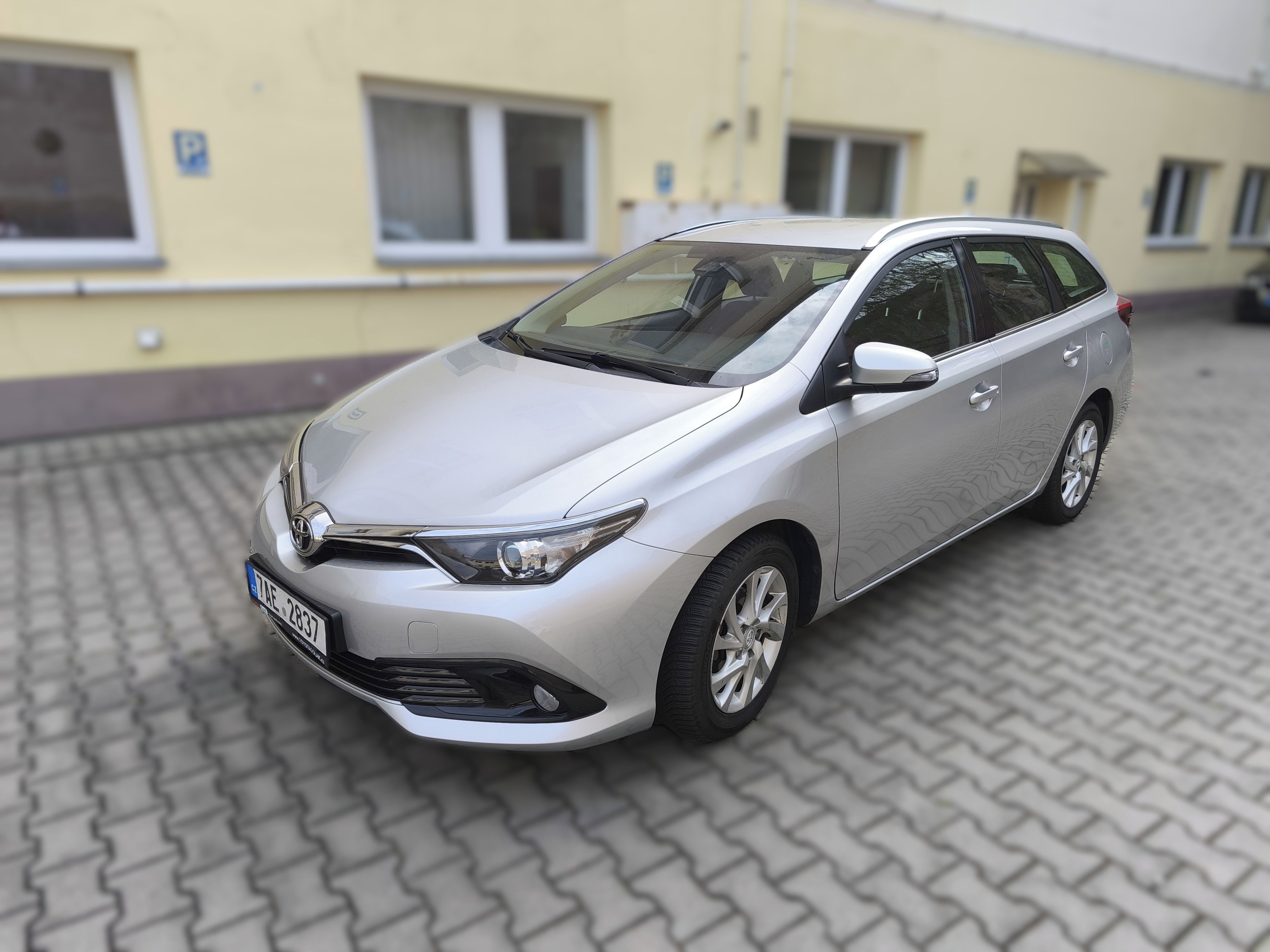 Toyota Auris, AC Kombi - fotka 2