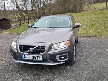 D5, 4x4,pravidelně servisováno