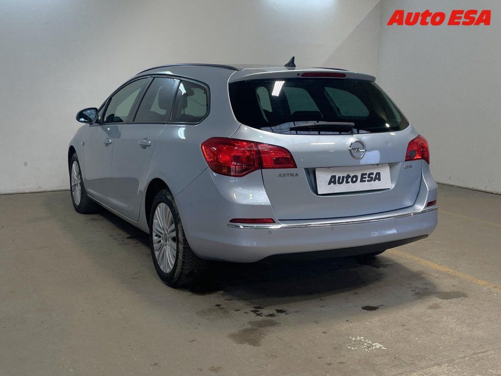Opel Astra, 1.6 CDTi,STK3/28 - fotka 6