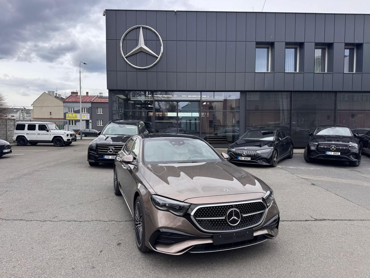 Mercedes-Benz Třídy E, E 300 de 4MATIC