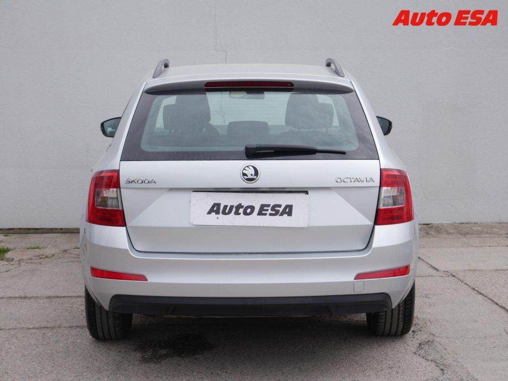 Škoda Octavia, 1.6 TDi,Ambition - fotka 5