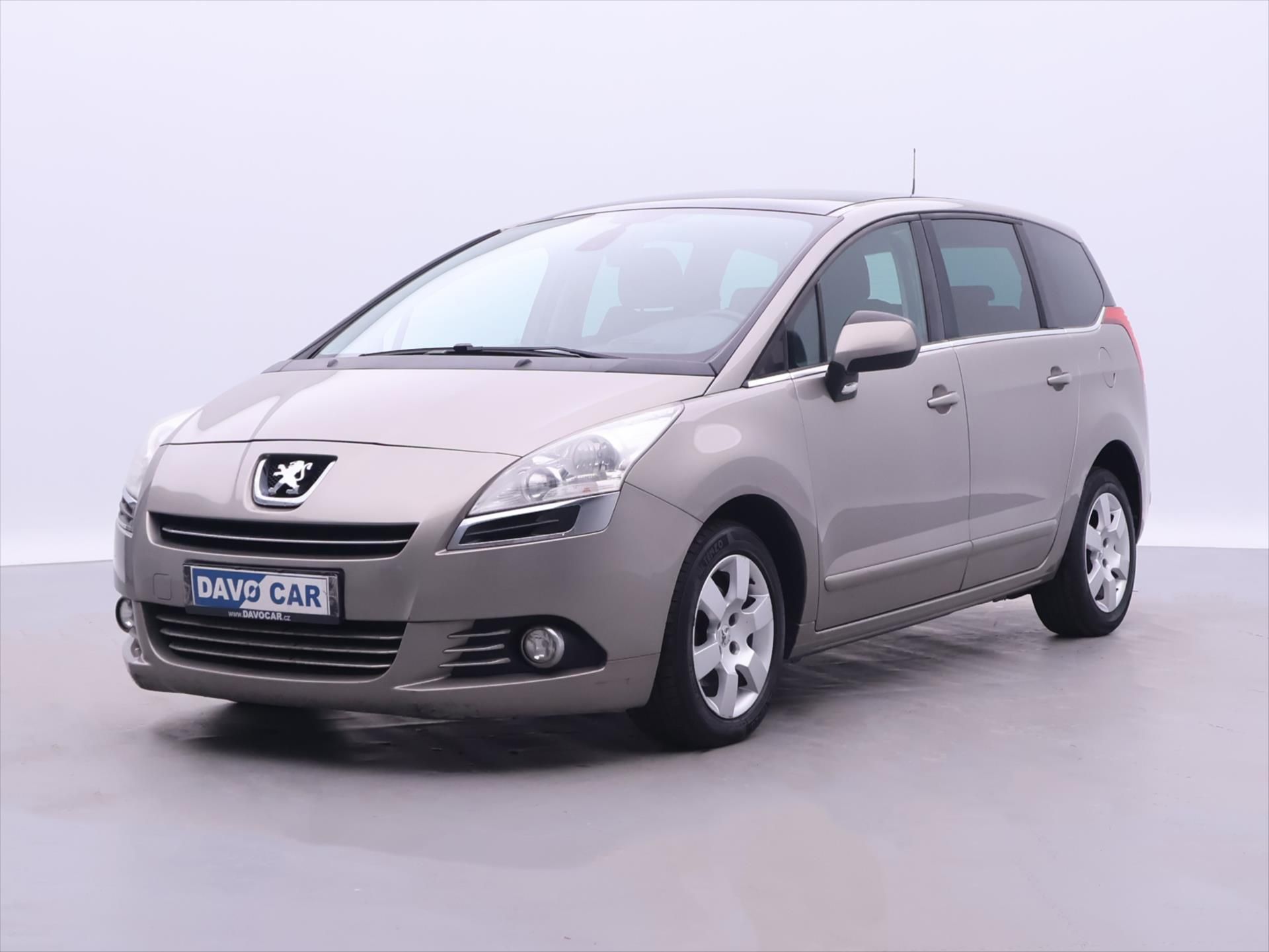 Peugeot 5008, 1,6 HDI 82kW Family CZ - fotka 3