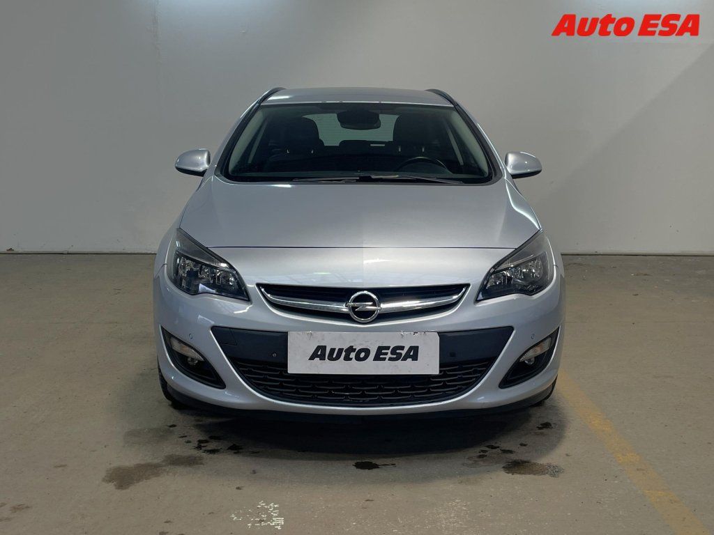 Opel Astra, 1.6 CDTi,STK3/28 - fotka 2