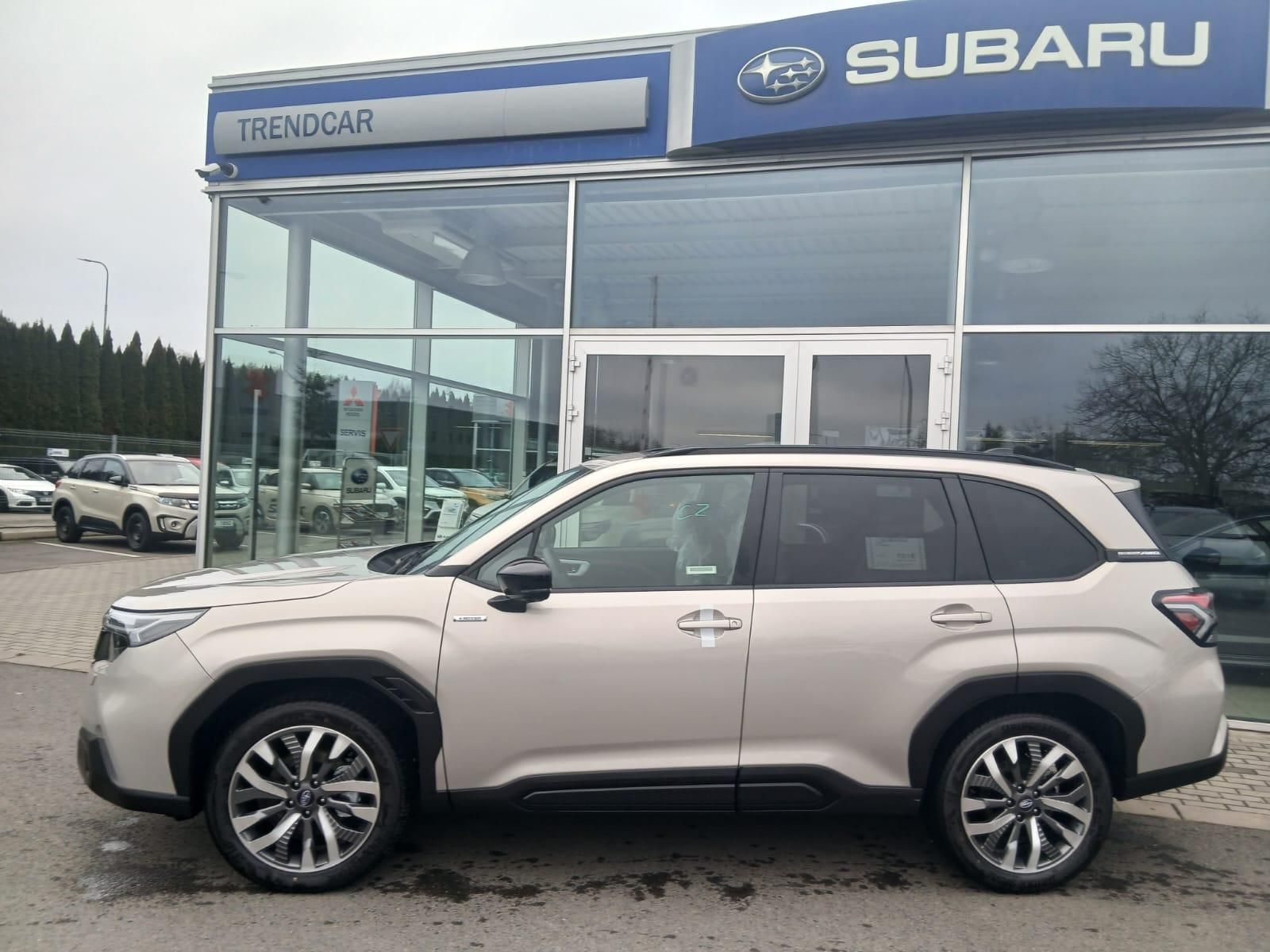 Subaru Forester, 2.0i-S ES TOURING  *NOVINKA* - fotka 2