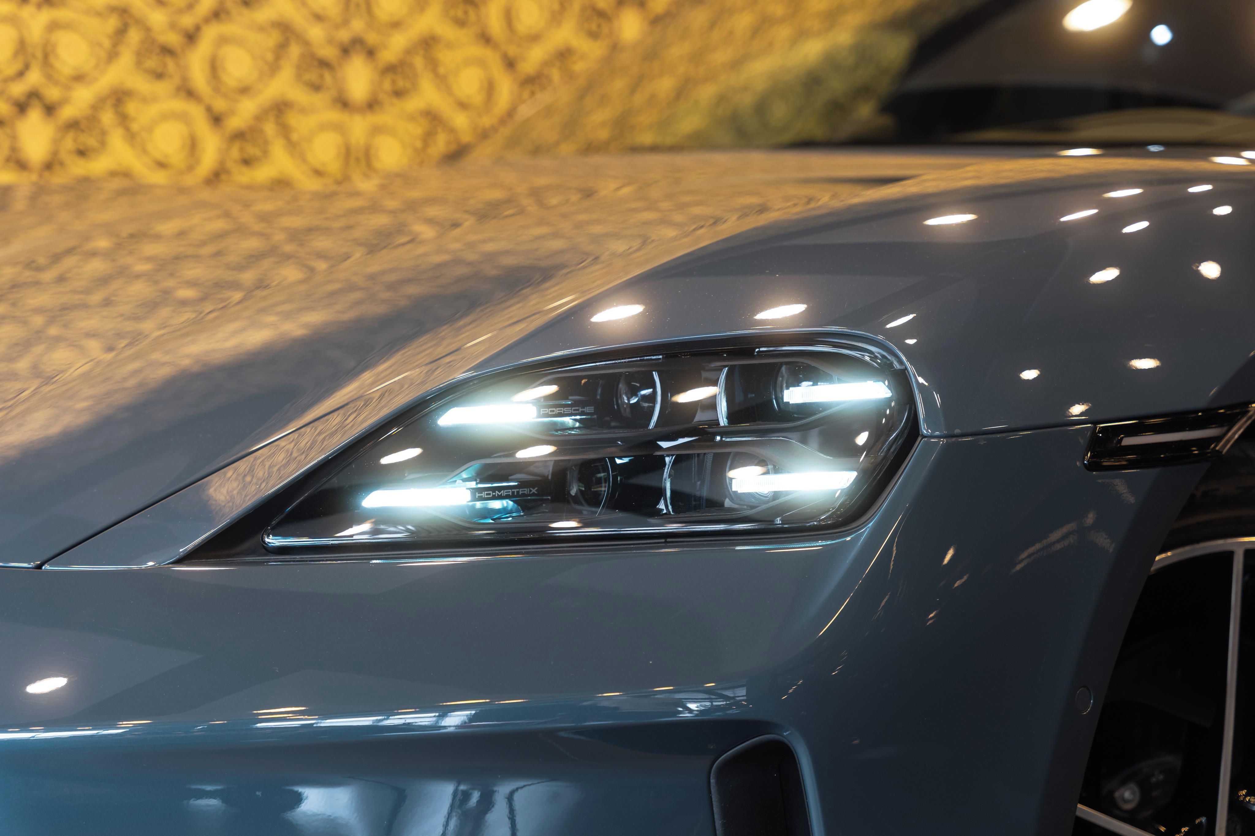 Porsche Taycan, GTS Sport Turismo - fotka 4