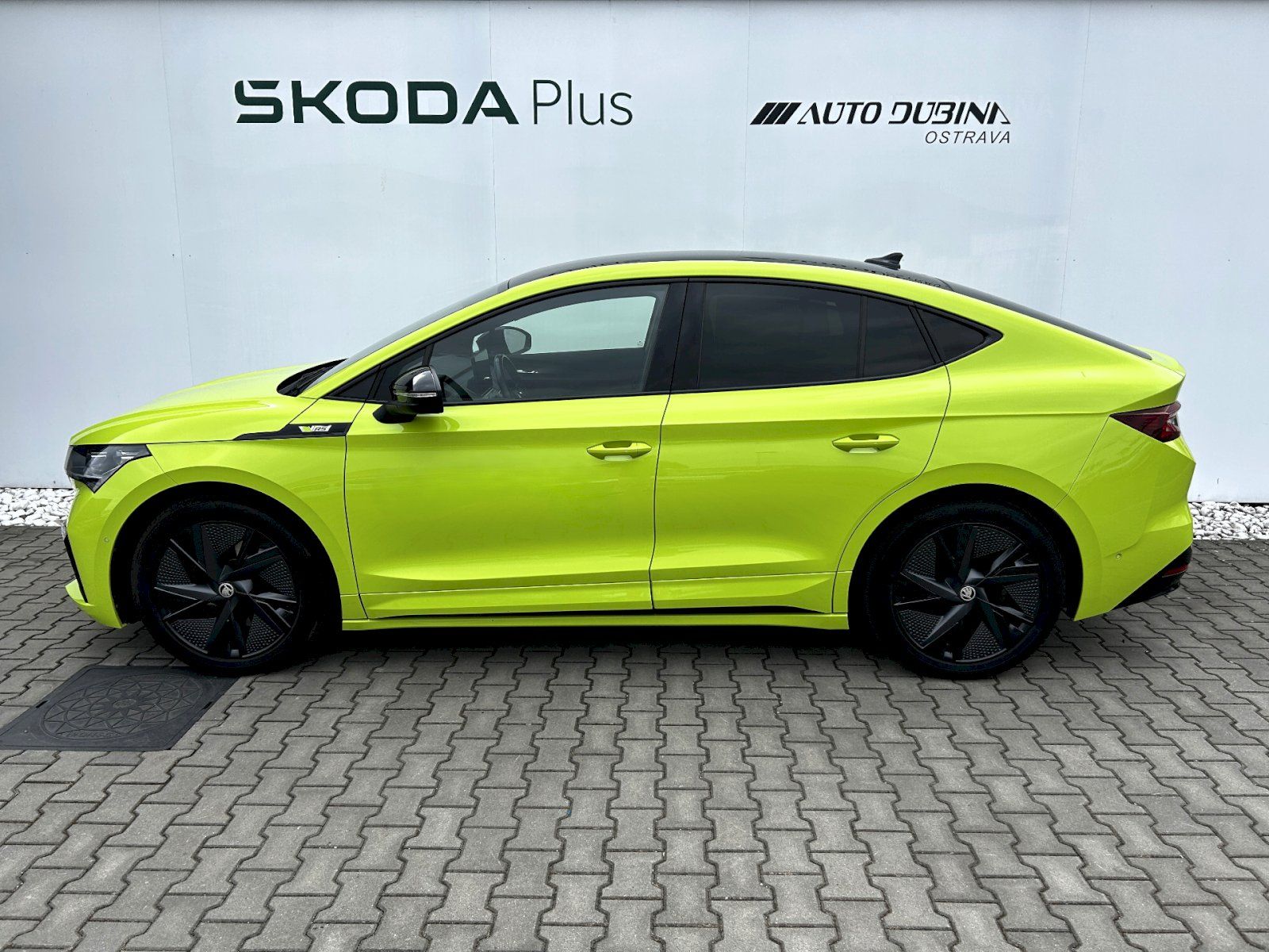 Škoda Enyaq Coupé, 80 iV 220kW 4x4 RS - fotka 3
