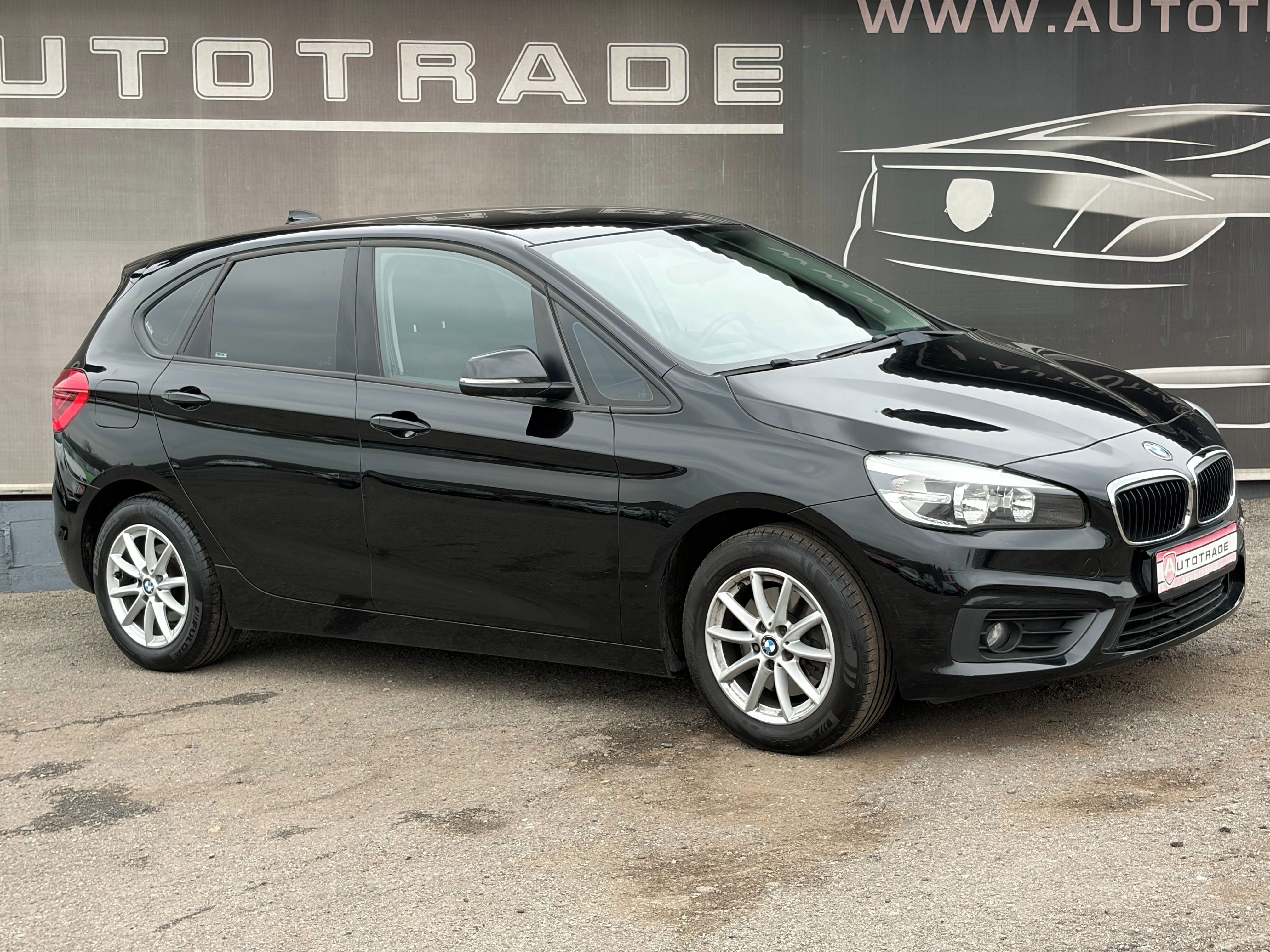 BMW Řada 2, 218i ČR,Automat, ACTIVE Tourer - fotka 6