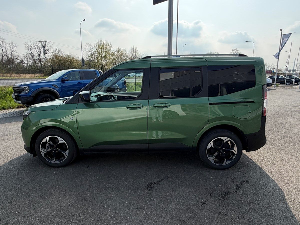 Ford Tourneo Courier, Titanium L1, 43 kWh Elektromot - fotka 6