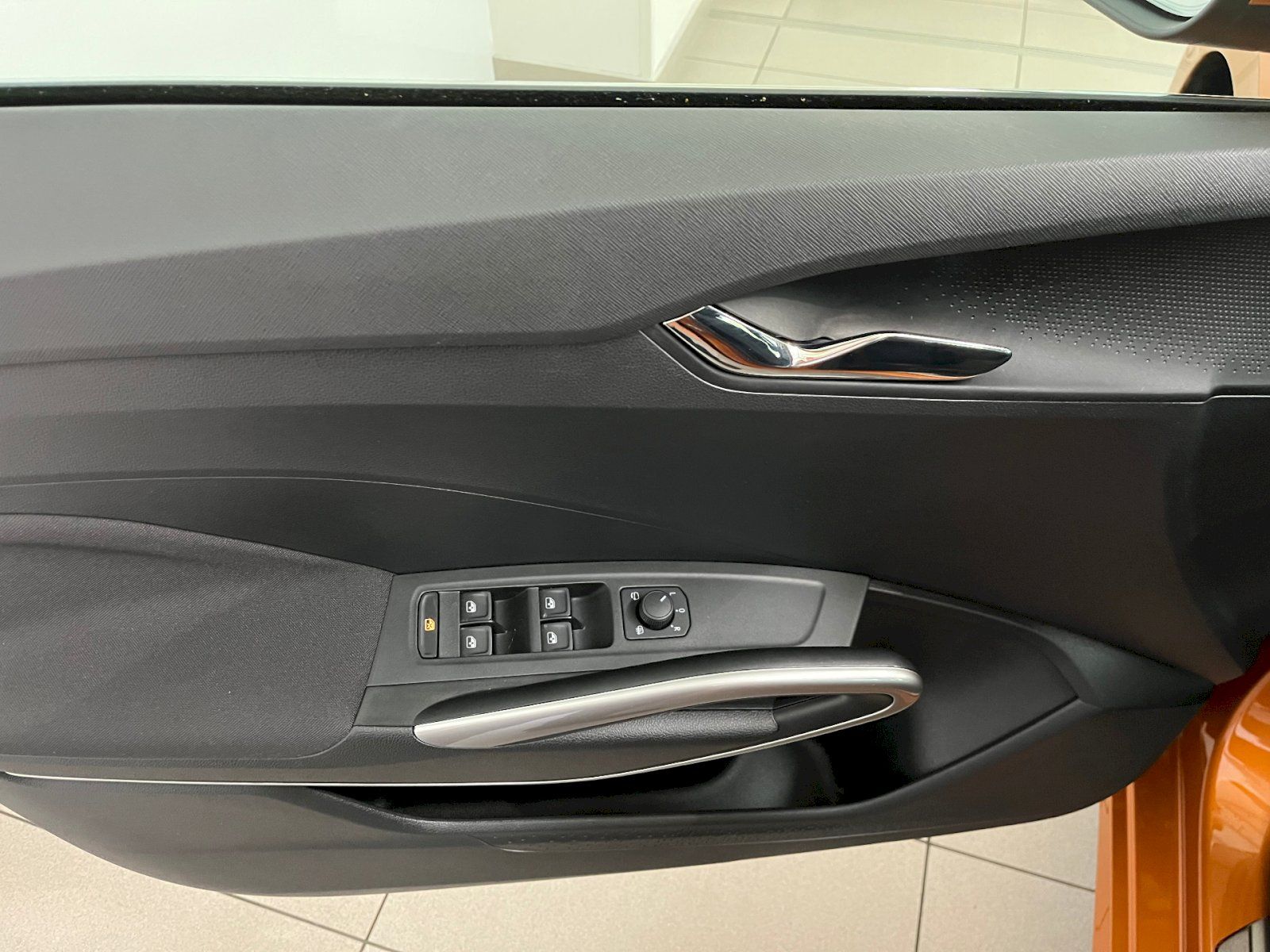 Škoda Fabia, 1.0 TSI 70 kW M5F Top Selectio - fotka 6