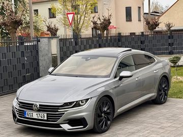 2.0,4X4,200KW,R-LINE,DYNAUDIO