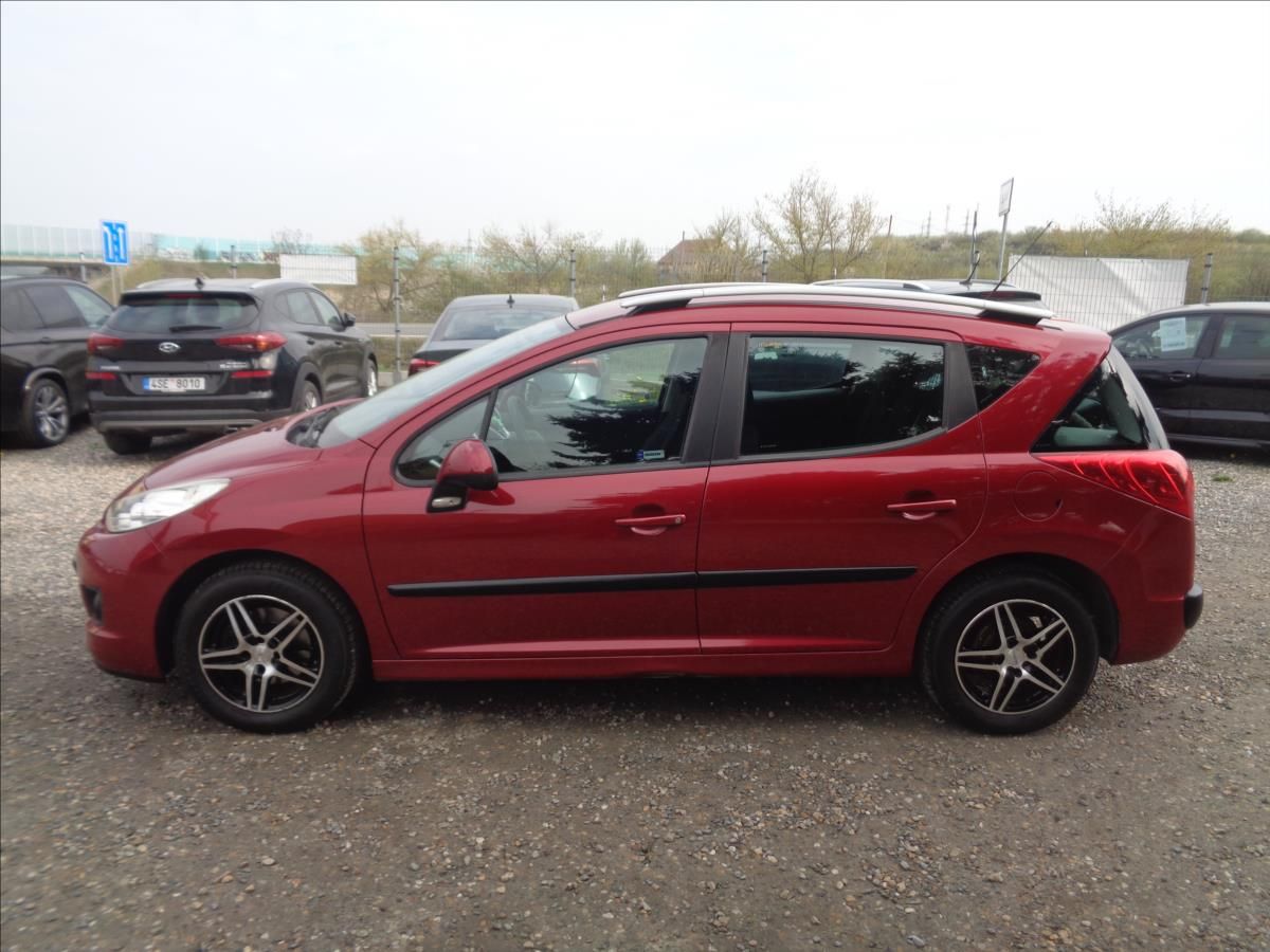 Peugeot 207, 1,4 - fotka 2