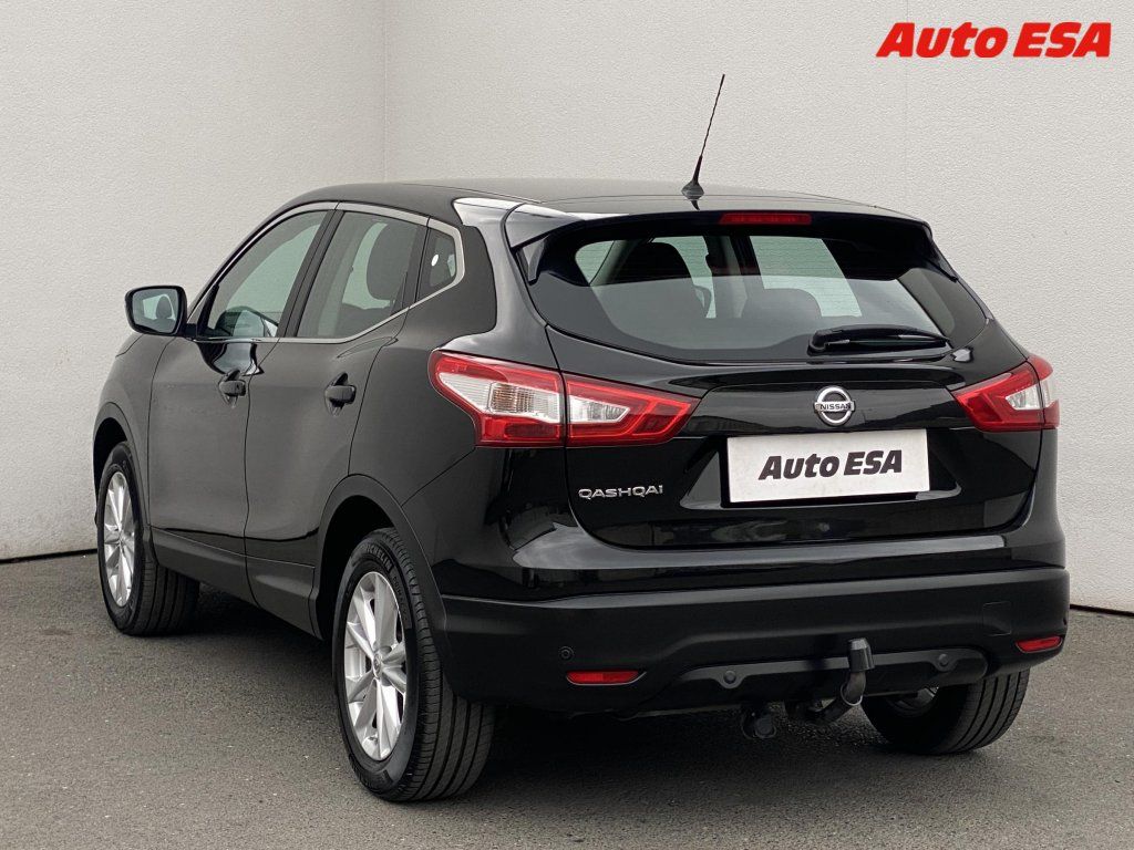 Nissan Qashqai, 1.2DIG-T,Acenta,navi - fotka 6