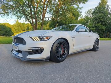 GT V8 5,0