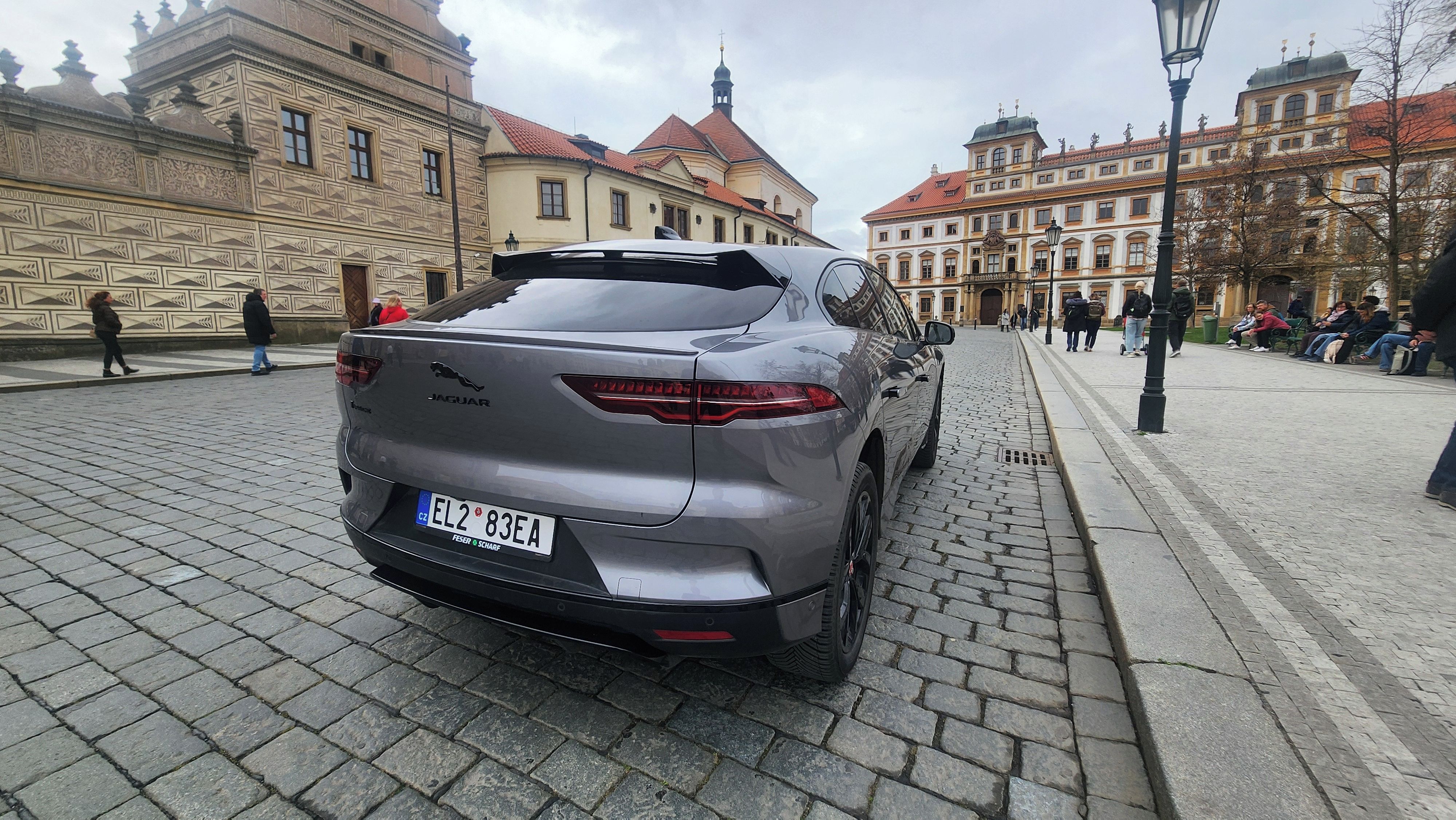 Jaguar I-Pace, I-PACE SE, 4x4 Winter Panorama - fotka 5