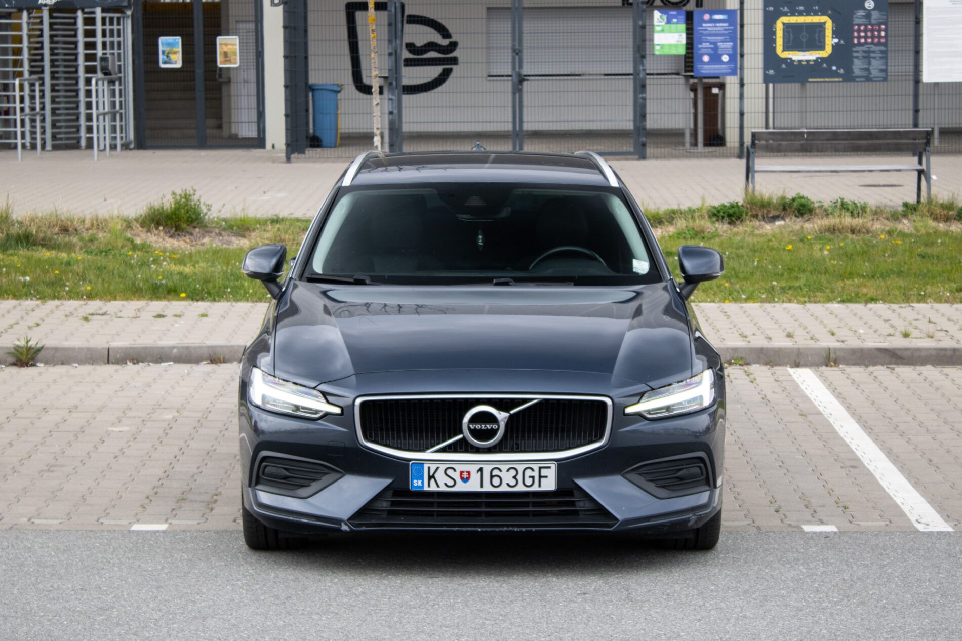 Volvo V60 - fotka 2