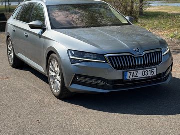 Škoda Superb 2.0TDi 4x4 Laurin