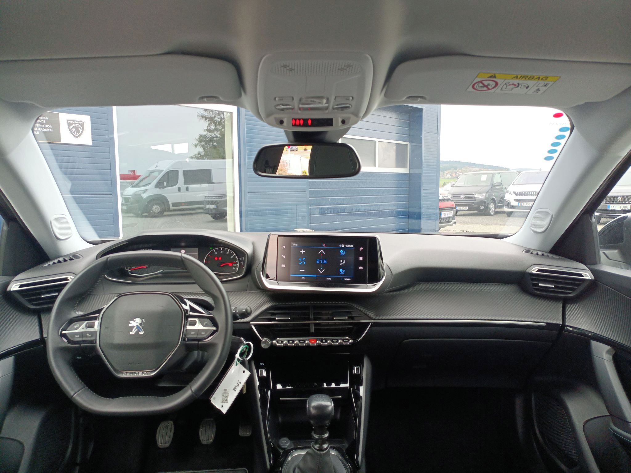 Peugeot 2008, Allure 1.2 PT 130k MAN6 - fotka 2