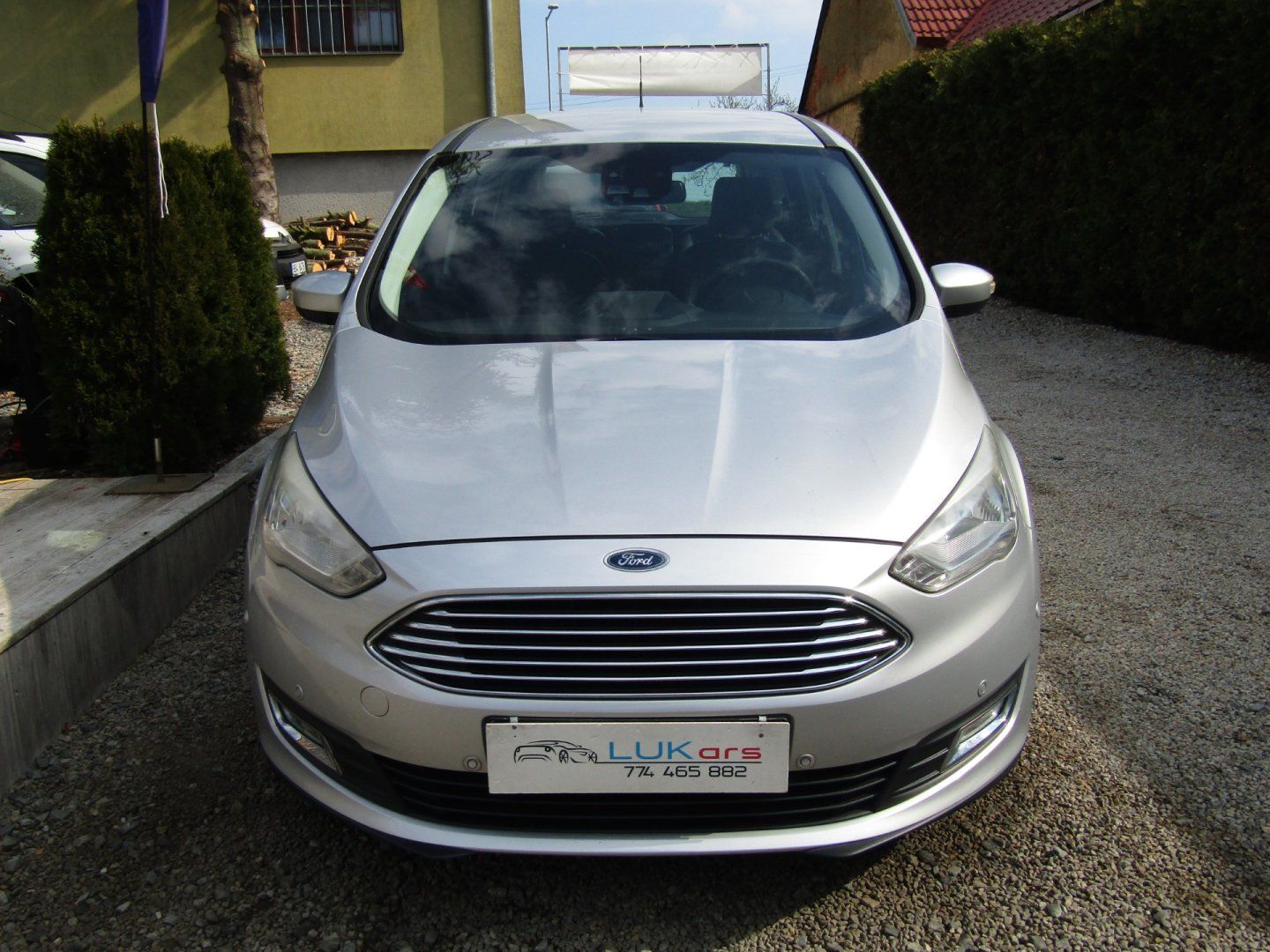 Ford Grand C-MAX, 1.5 TDCi 88kW - fotka 6