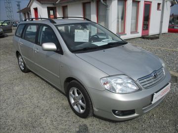 1,6 VVT-i, NAVI,klima,serviska