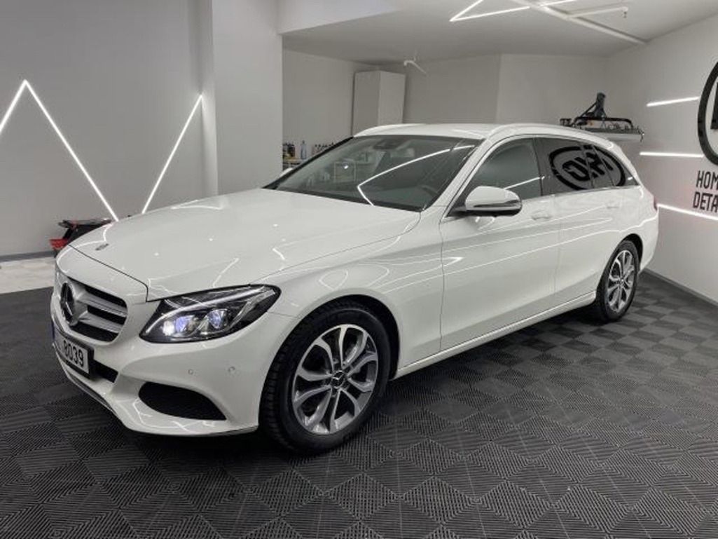 Mercedes-Benz Třídy C, AVANTGARDE FL • TAŽNÉ • 360° - fotka 4