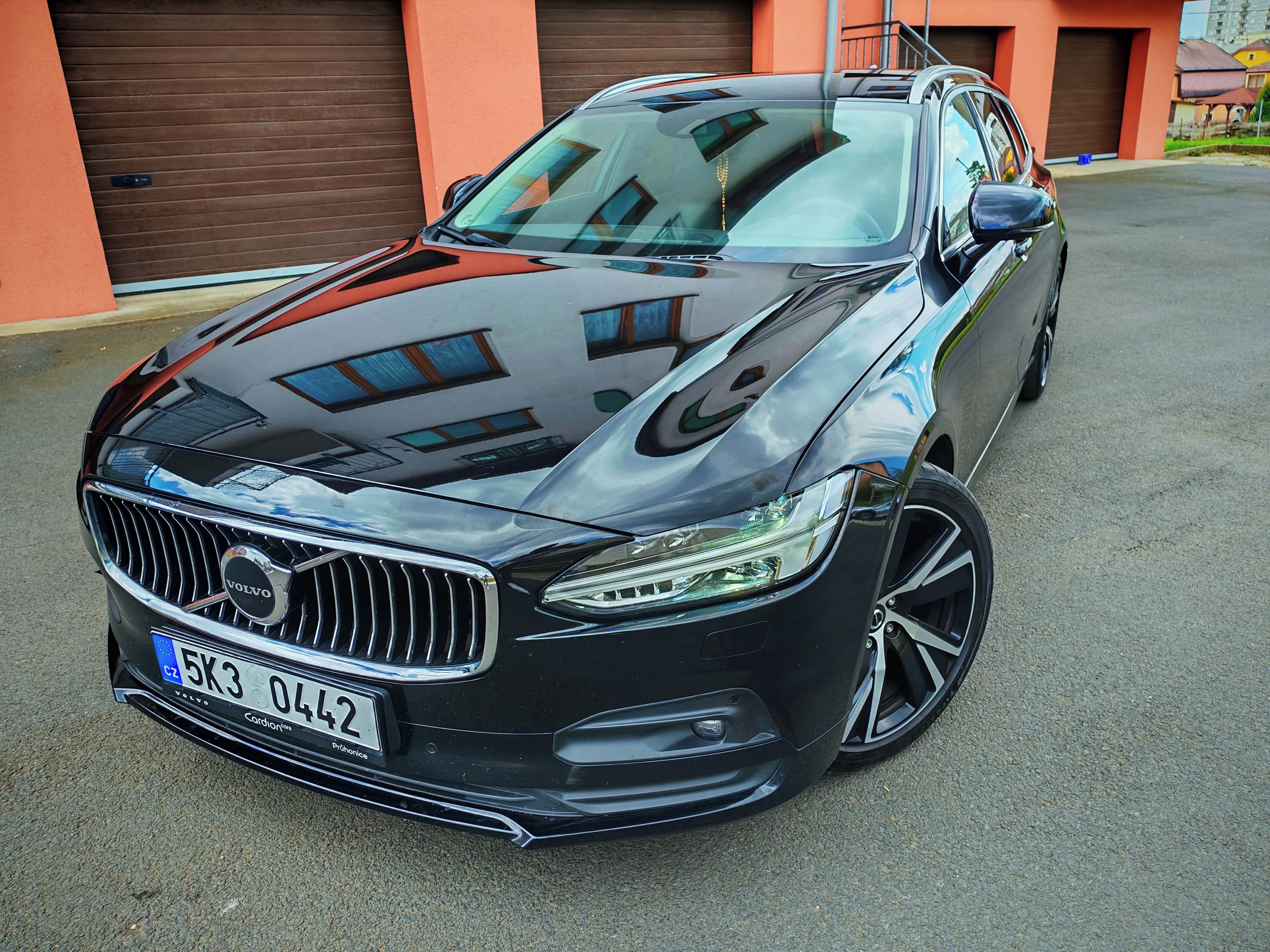 Volvo V90, B4 1.MAJITEL ČR WEBASTO - fotka 3