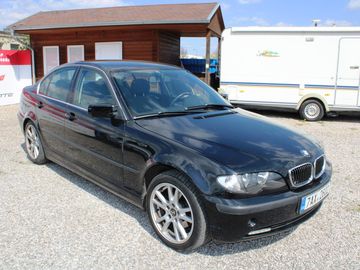 320i KLIMA NAVI EL.OKNA ALU