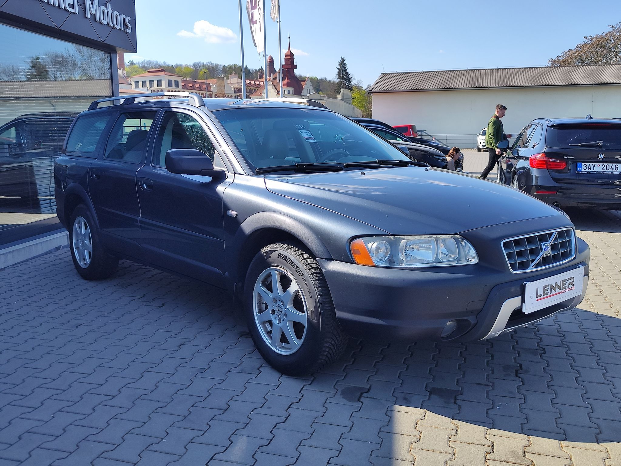 Volvo XC70, D5 2.4/120kW - fotka 3