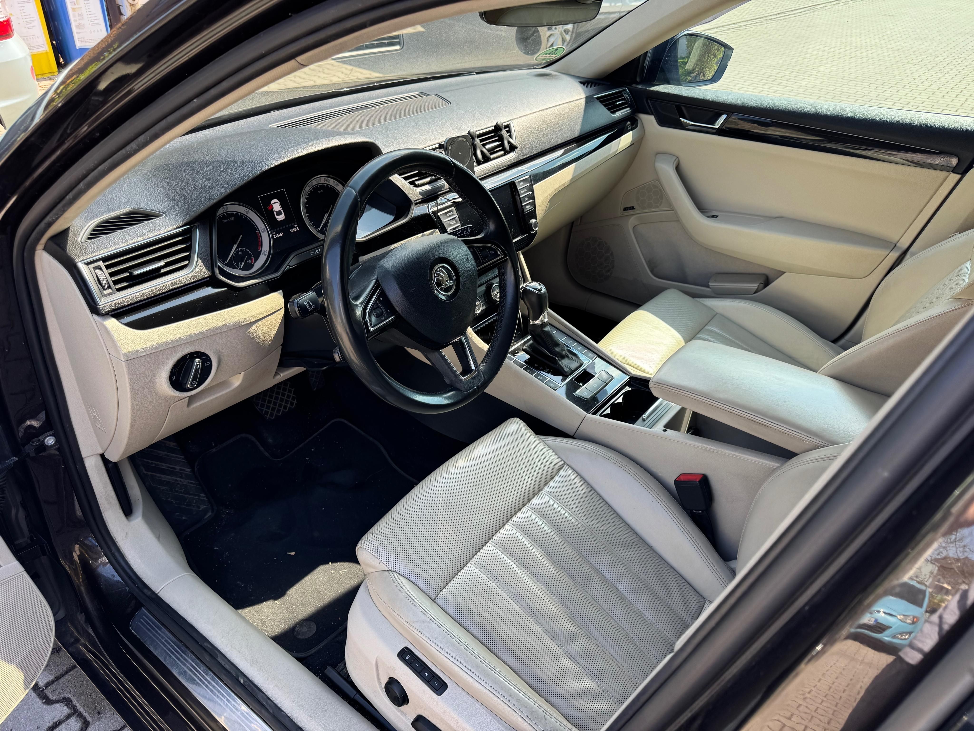 Škoda Superb, L&K 2.0 TDI 140kw 4x4 DSG - fotka 4